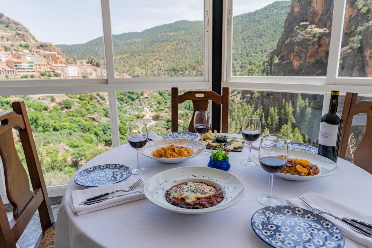 Hotel Restaurante Felipe II (Adults Only) Ayna Exterior photo